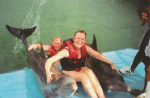 momwaynedolphin.jpg
