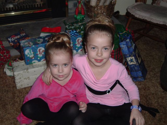 girls01madtayjo.jpg